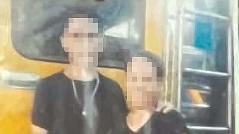GIPANG-ATAKE: Ang amahan nga si Conrado (wala) sa buhi pa siya uban sa iyang asawa nga si Edna. Si Conrado ug ilang anak nga si Dominic nakabsan sa kinabuhi human gipangdunggab samtang natulog sulod sa ilang panimalay. Si Edna kasamtangang anaa sa kritikal nga kondisyon. 