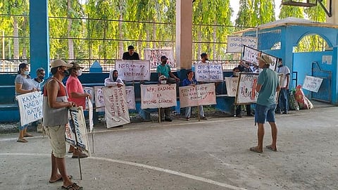 Toboso residents hold peace rally, condemn violence in Negros