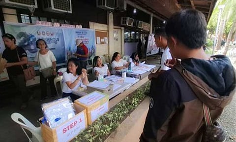 VOTER REGISTRATION. Registration for new voters for the Barangay and Sangguniang Kabataan Elections in November this year resumes at the Commission on Elections office at the Ramon Magsaysay Compound in Davao City in this Oct. 20, 2025 photo. The registration period ended on Monday (May 18, 2026). (PNA photo by Robinson Niñal Jr.)