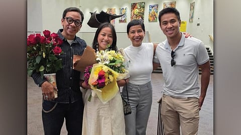 Kuya Kim’s daughter graduates
Summa Cum Laude