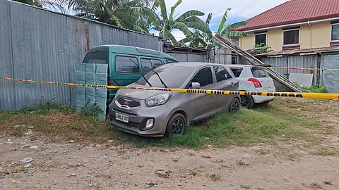 2 ka mga bata na-trap sud sa awto