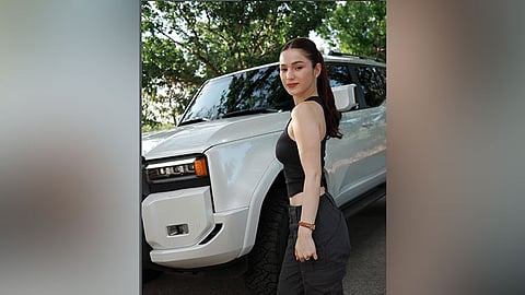 Is that a new SUV for Barbie Imperial?