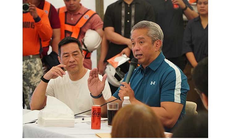 Collapsed building owner, contractor urged to surface