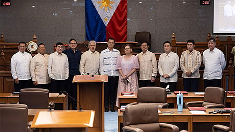 Senate minority bloc accuses majority of boycotting session