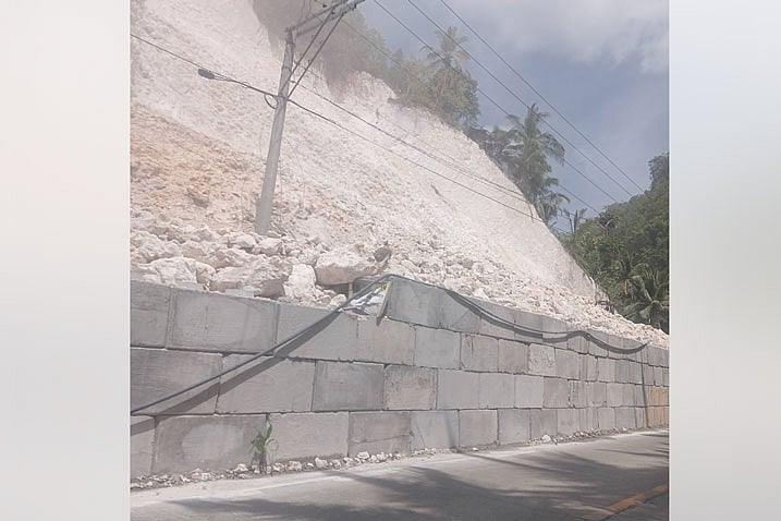 Rockfall in Sogod raises motorist safety concerns