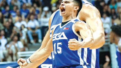 Kiefer Ravena magpabilin sa  B.League