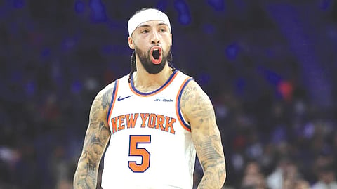 Alvarado magpabilin sa Knicks