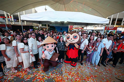DOT offers 3,000 travel deals online