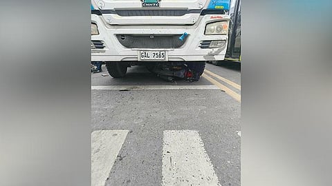 Napasok sa truck, patay