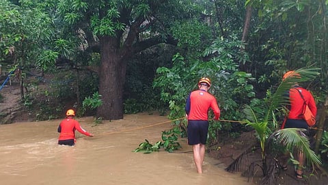 6 dead amid extreme rains in Luzon