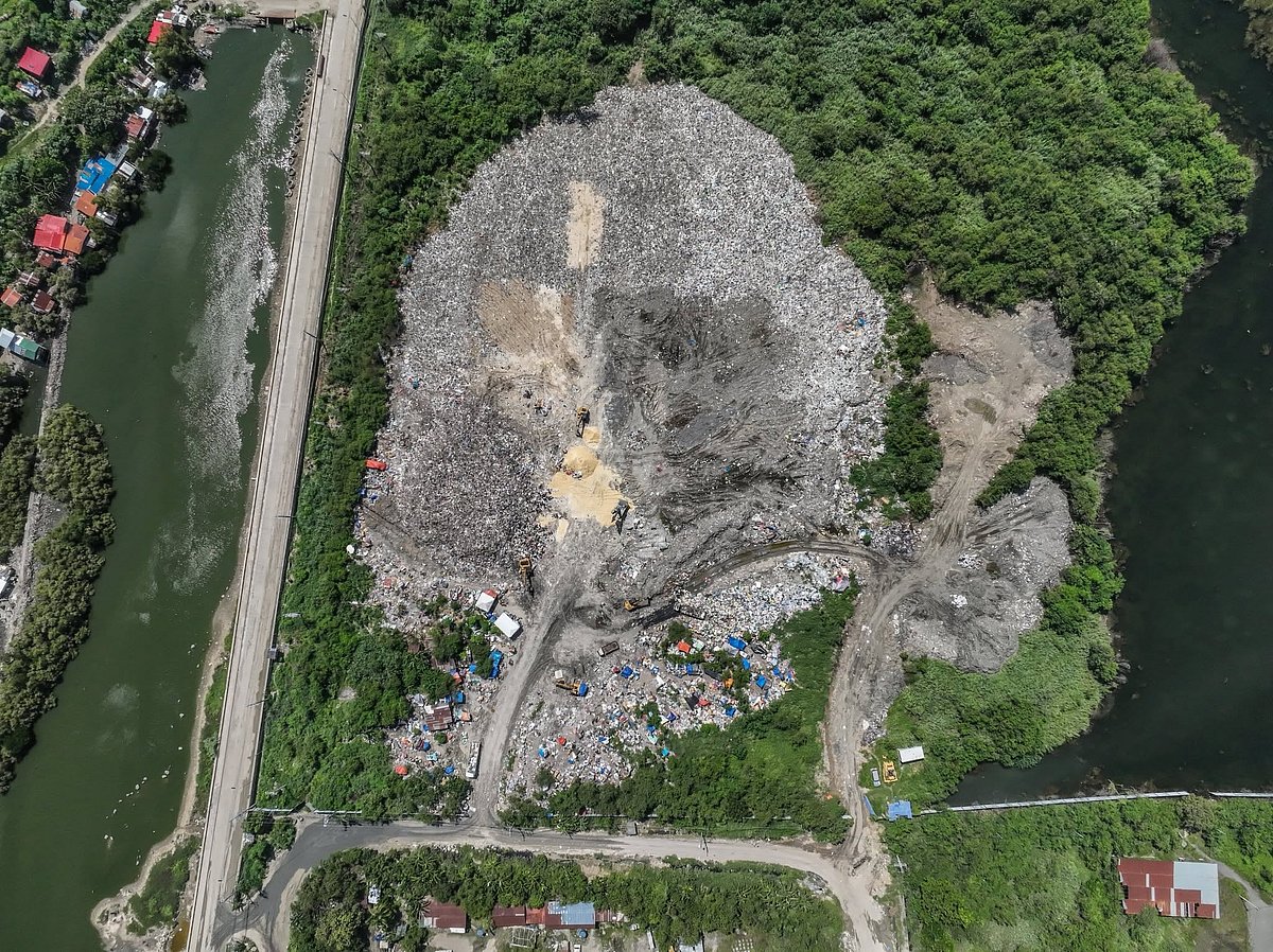Cebu City explores block 27 as temporary garbage site to solve piling ...