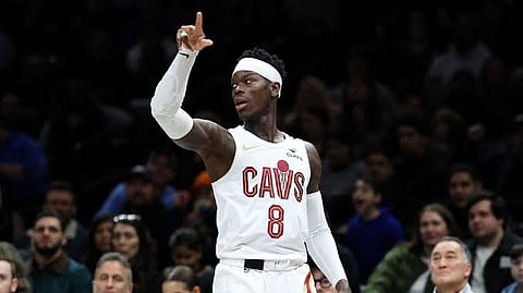 Schroder moretiro sa iyang ika-12 nga team