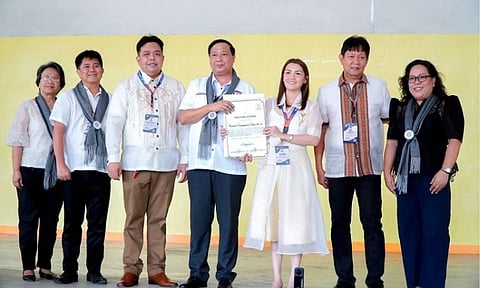 The Province of Davao del Sur has been conferred the Bronze Award under the Civil Service Commission's (CSC) Program to Institutionalize Meritocracy and Excellence in Human Resource Management (Prime-HRM).