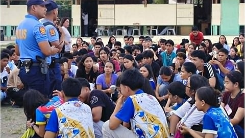 Mayor Gica: Cellphone sa mga tinun-an “for emergency communications only”