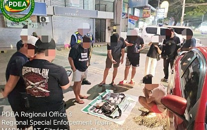 RIDER NABBED. A 22-year-old courier is arrested in a buy-bust operation in Mabalacat City, Pampanga on Friday (Aug. 21, 2206). Authorities seized approximately 500 grams of suspected shabu with an estimated street value of PHP3.4 million. (Photo from PDEA-3)