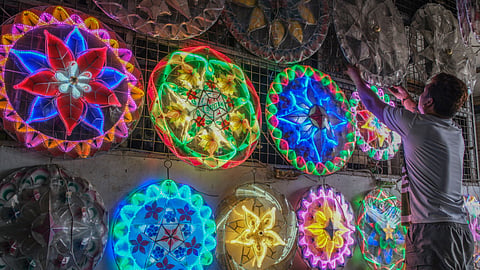 Misugod nag siga ang mga parol