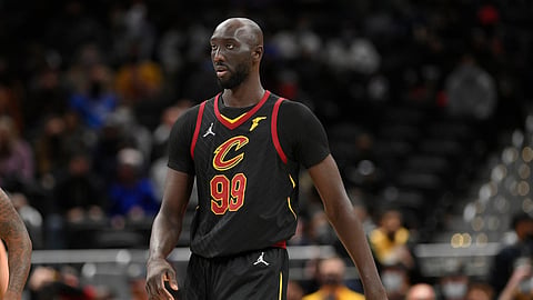 7’6’ Fall gipapirma sa Philadelphia