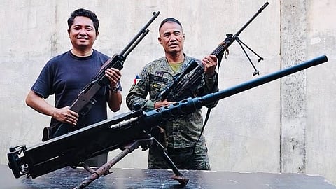 Sulu town exec turns over 3 high-powered loose firearms to security force