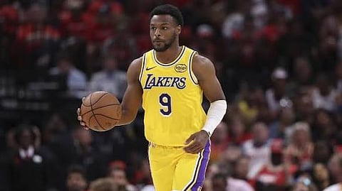Nagpraktis og taman ang anak ni LeBron