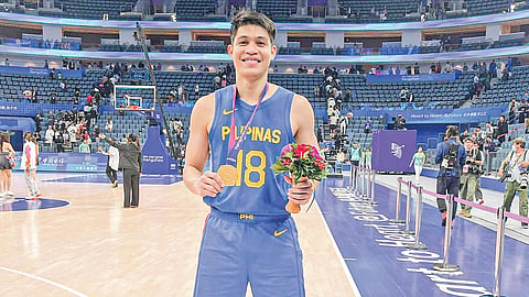 Oftana balik sa PHL Gilas