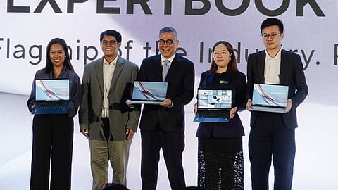In Photo (from left): Marro Ventura, ASUS Business Philippines’ National Sales Manager; Francis Avila, ASUS Business Philippines’ Head of Commercial; Rico Hizon, ASUS Business PH Brand Ambassador, Award-winning Broadcast Journalist & Business Consultant; Jolla Valencia, ASUS Business Philippines’ Channel and Territory Account Sales (Visayas); and Liang Chen, ASUS Business Philippines’ Country Product Manager of Commercial Notebook. 