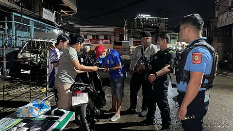7 sikop, 2 ka drug den gibungkag sa PDEA 7