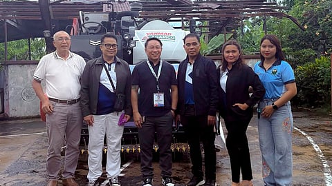 Kabasalan famers group receive rice harvester 