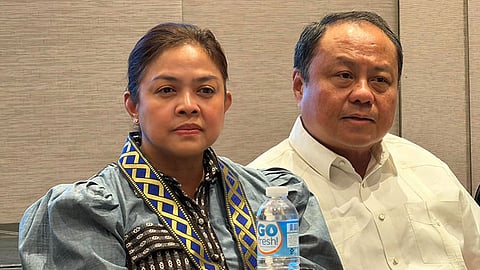 Balaodnon nanalipod sa kabataan 
vs. sa online abuse, wa na sa uso 