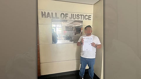 Kapitan sa Lapu-Lapu City
gihulga’ng ‘buk-an sa ulo’