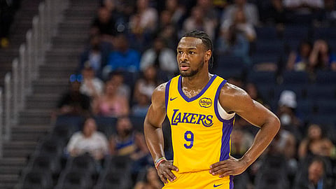 Bronny nagpanikad mokontra ni LeBron