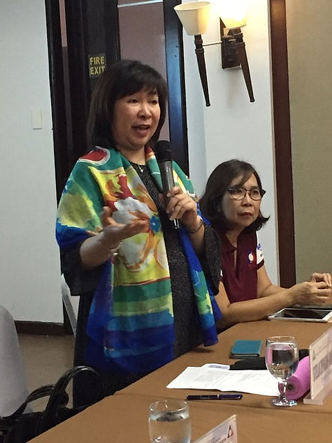 WORKERS' BENEFITS. ECC Executive Director Stella Zipagan-Banawis discusses to local mediamen the benefit packages that can be availed of by workers who suffer from a work-related illnesses during a press forum held in the City of San Fernando. (Princess Clea Arcellaz)
