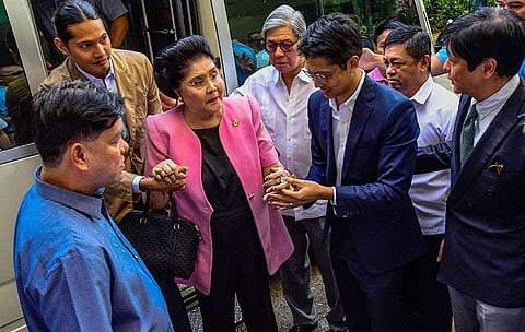 MANILA. In this November 16, 2018 photo, former First Lady Imelda Marcos arrives at an anti-graft court Sandiganbayan to explain her side for not attending last week's promulgation of the graft charges against her. 