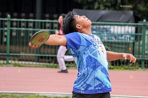 BAGUIO. Baguio City National High School (BCNHS) grade 10 student Neil Ryan Tiyab continue his build up for the upcoming Caraa slated March 23 hosted by Baguio City. (Photo by Jean Nicole Cortes)