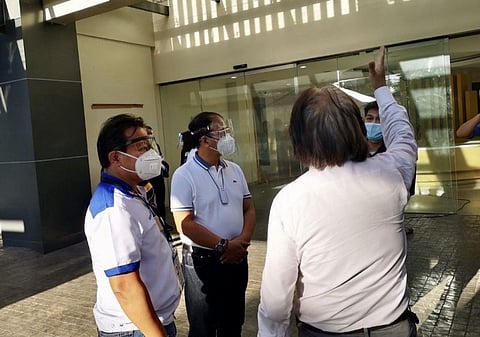 PAMPANGA. The Department of Public Works and Highways and National Task Force officials assess ongoing expansion of healthcare infrastructure amid the Covid-19 pandemic. (DPWH photo)