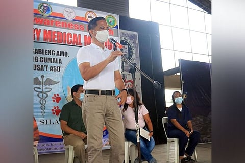 NEGROS. Provincial Veterinarian Renante Decena during the kick-off ceremony of the province's Rabies Awareness Month celebration at the covered court in Silay City on Monday, March 8, 2021. (Contributed Photo)