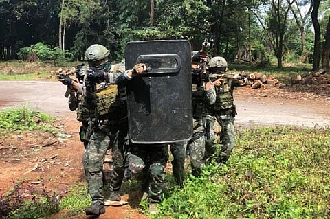 INTENSE TRAINING. Photos taken during the simulation exercises conducted by the Philippine National Police Special Action Force students at the former Clark Air Base Hospital in Clark Freeport Zone as part of their Urban Counter-Revolutionary Warfare Course. (CDC-TPD Photo)