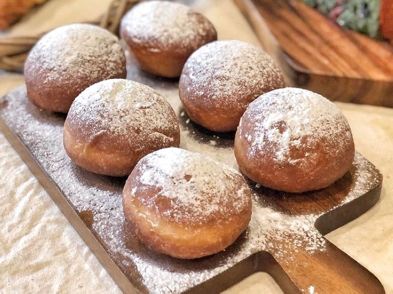 Tacloban French bakeshop sells Leyte-Samar delicacies