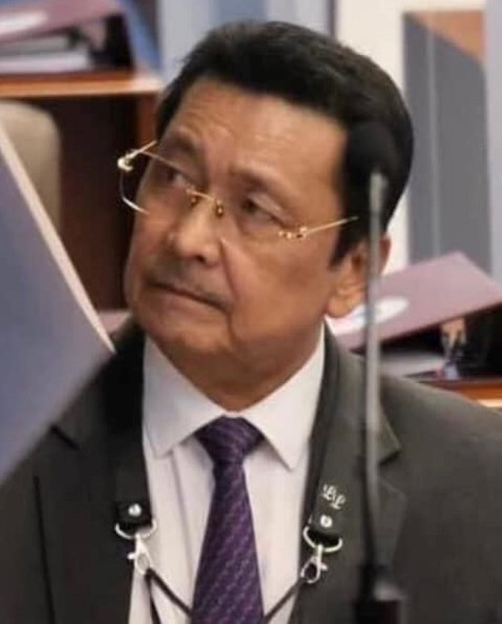 Lapid pushes for free checkups for seniors
