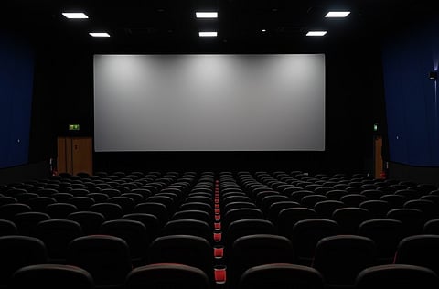 SP authorizes City to sign a MOA expanding free cinema areas for PWDs