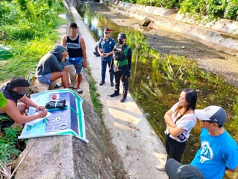 A college student was arrested during a buy-bust conducted by the members of the Philippine Drug Enforcement Agency in Central Visayas (PDEA 7) and Siquijor Police Provincial Office around 7 a.m. on Tuesday, June 6, 2023 in Barangay Helen, Larena town, Siquijor. (Contributed) 