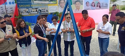 Cebu Governor Gwendolyn Garcia, together with Senator Christopher "Bong" Go and Carcar City Mayor Patricio Barcenas, led the ceremonial groundbreaking of the Super Health Center on Wednesday, July 12, 2023. (GPL) 