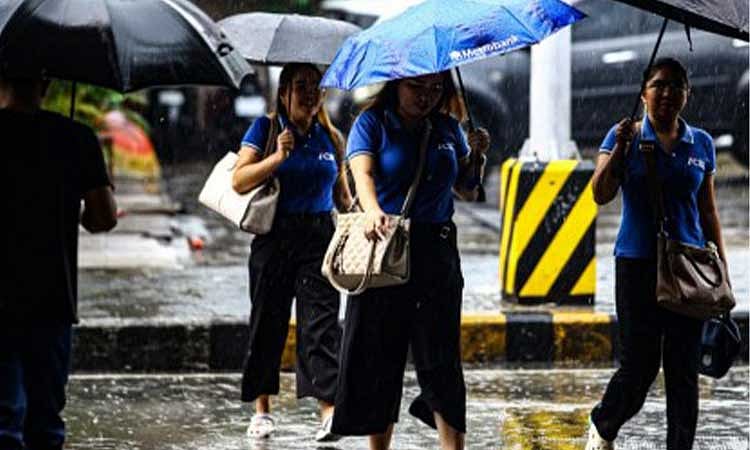 TD spotted east of PH