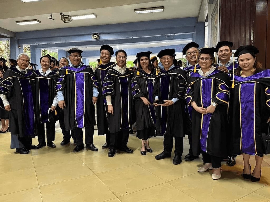 UNO-R Celebrates Class of '24