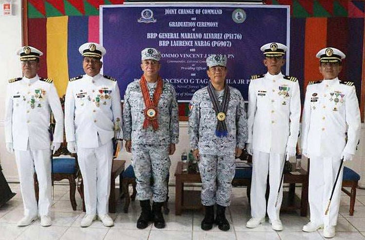 Navy vessels get new skippers