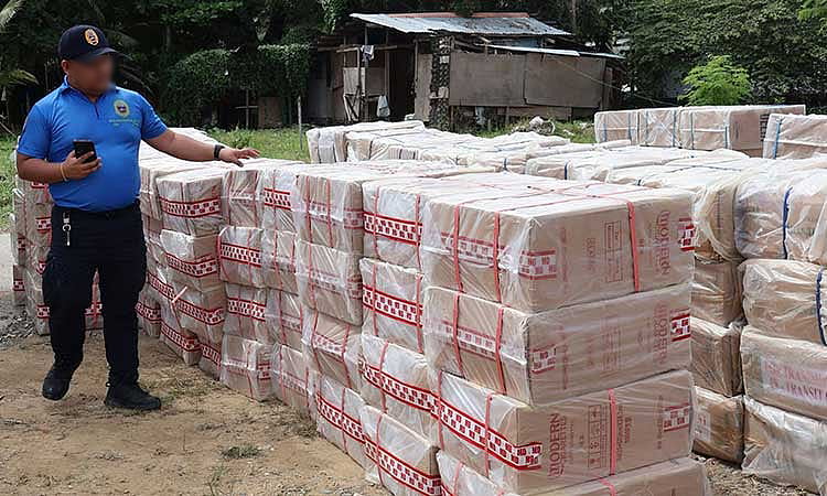 smuggled cigarettes davao city NAVSOU7 Seizes P11M Smuggled Cigarettes in Davao