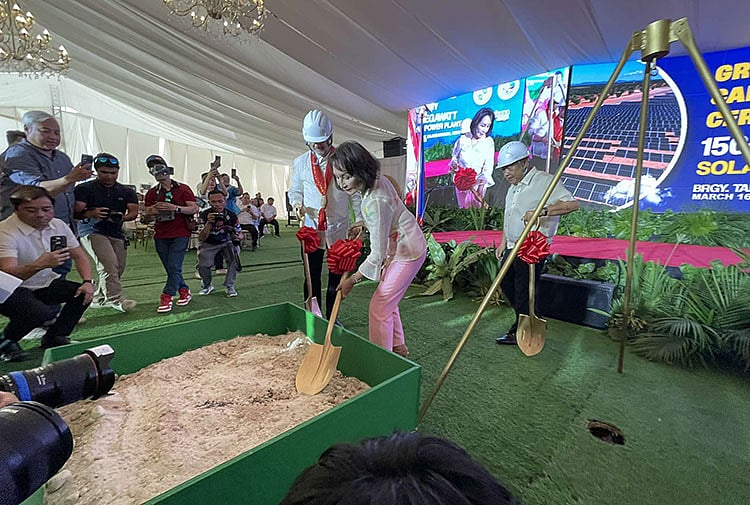 Daanbantayan moves to renewable energy