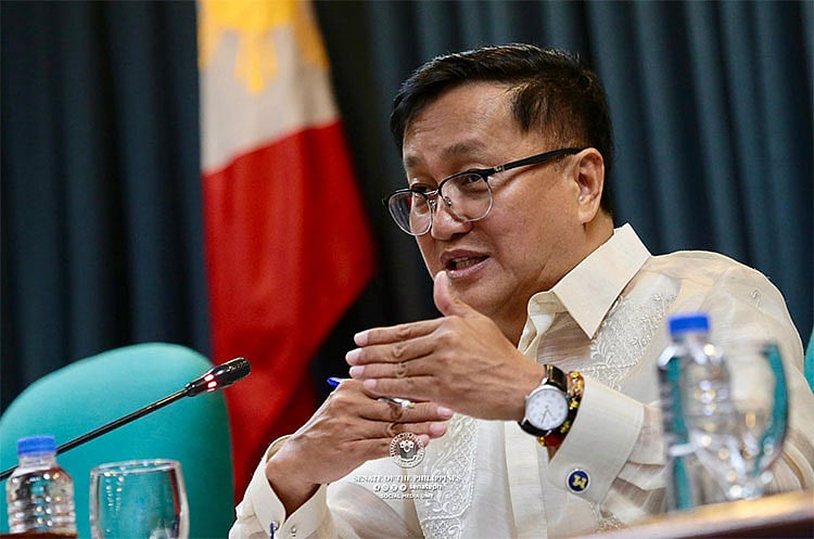 Ex-senator Francis Tolentino named as new labor secretary