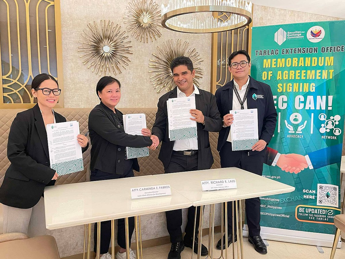 SEC, SCAD forge pact for Subic-Clark dev't