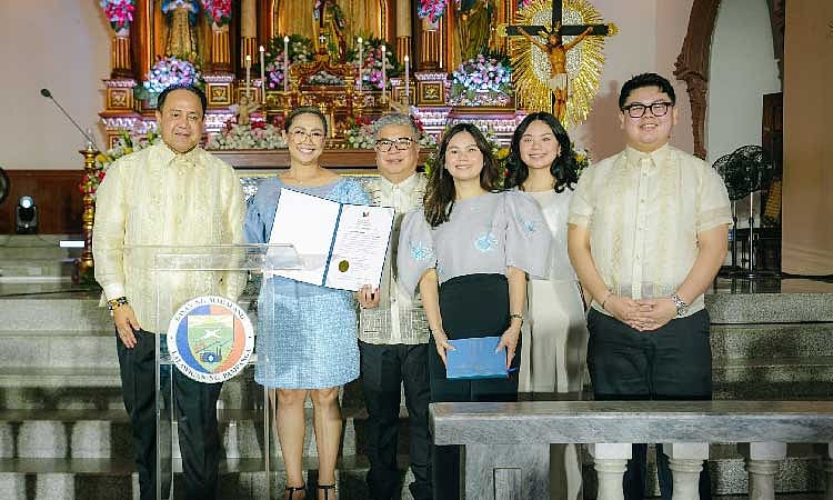 Magalang mayor calls for unity in public service
