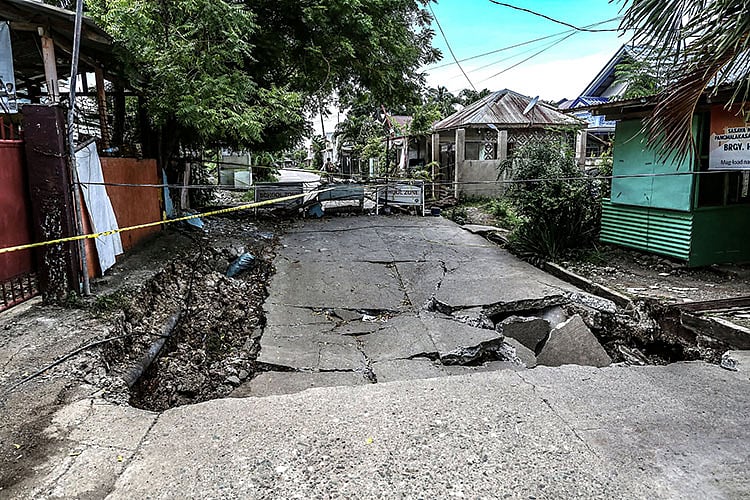 5 quake-hit LGUs await aid